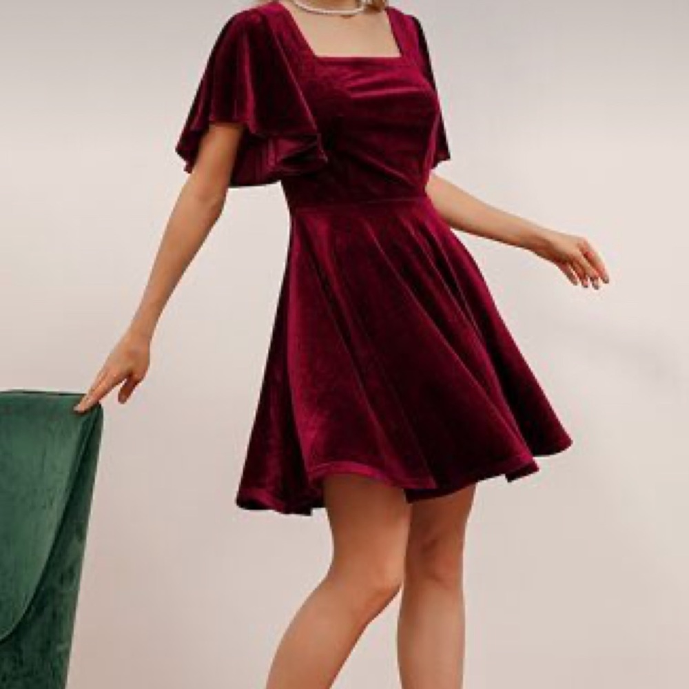 Red velvet dress size XL